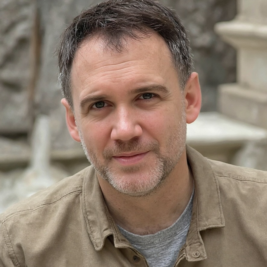 Lotti Morrison Headshot